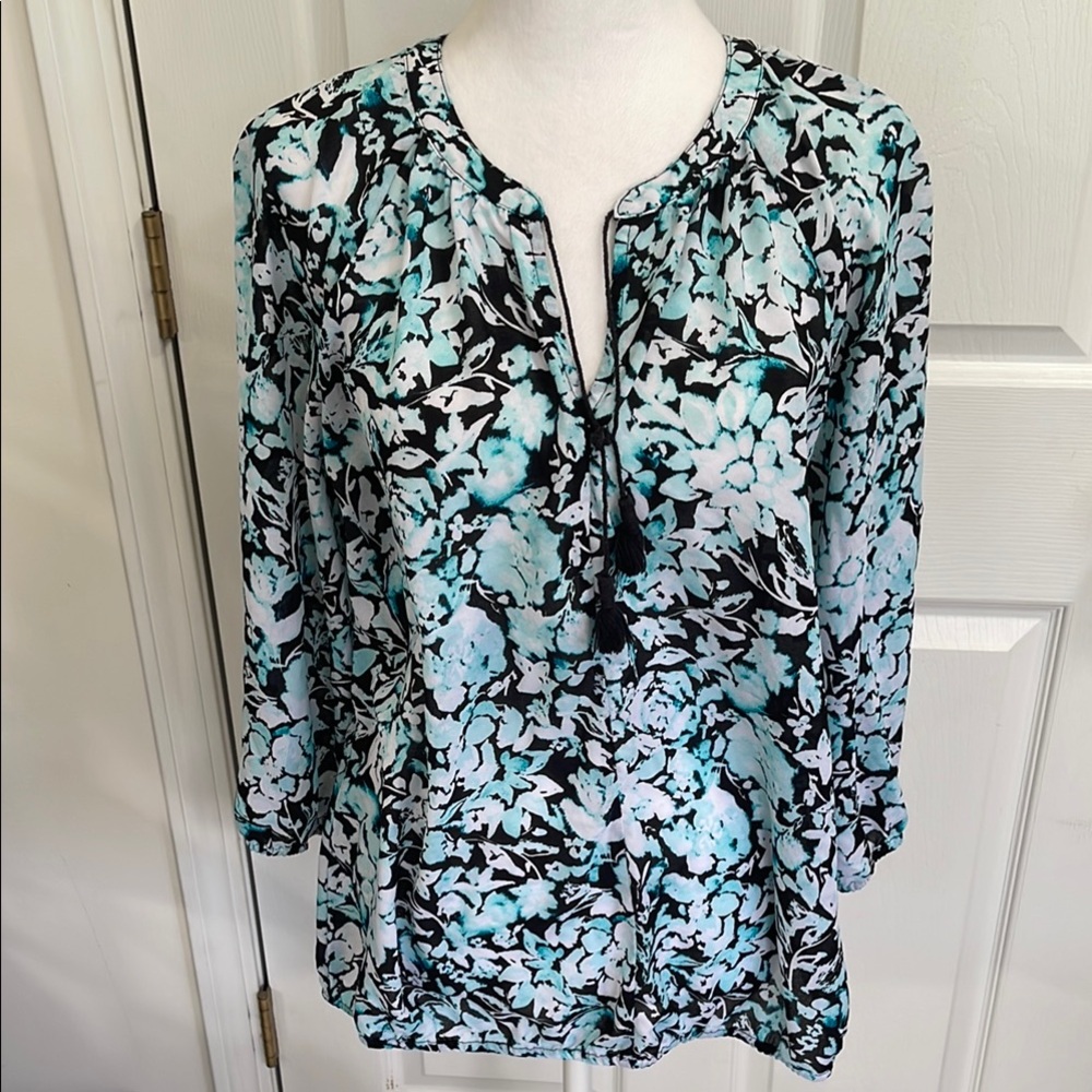 LIZ CLAIBORNE POPOVER TOP NWOT SIZE MEDIUM
